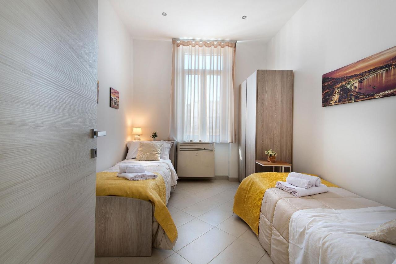 La Preziosa Apartment Duomo Nápoles Exterior foto